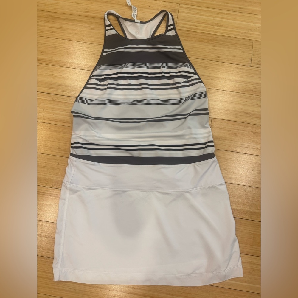 Lululemon Black and White Striped Tennis Dress. Racerback. SZ 8